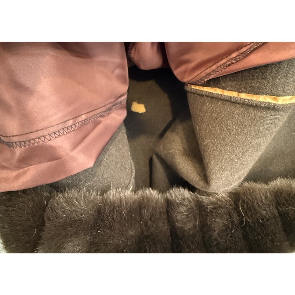 Authentic Vintage Mink Fur Coat – Rich Espresso Brown, Timeless Luxury, Size 8 - Picture 15 of 15